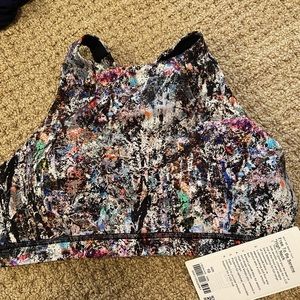 Size 10 NWT lululemon Free to be serene high neck sports bra